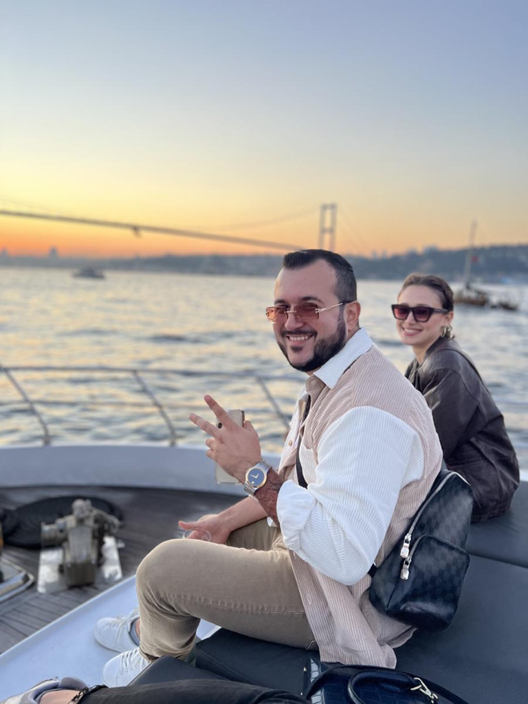 Bosphorus Sunset Cruise on Luxury Yacht - 5